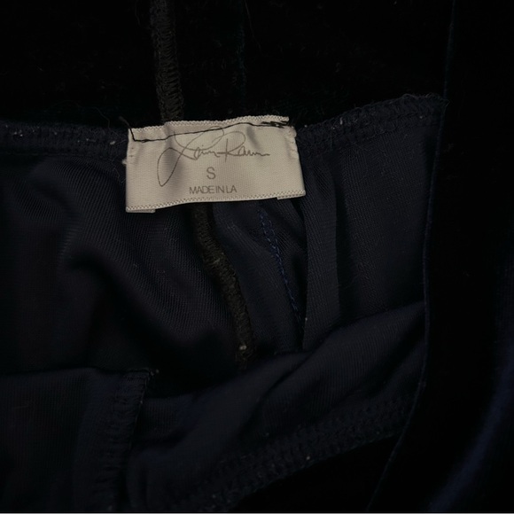 Laina Rauma Leisure Suit - Picture 6 of 6